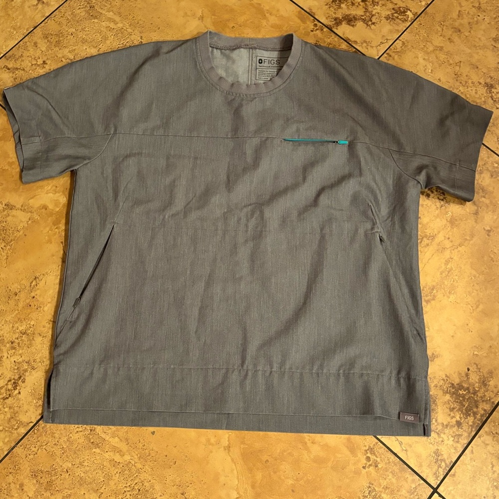 Figs Grafite Lismore Short    Sleeve Unisex M